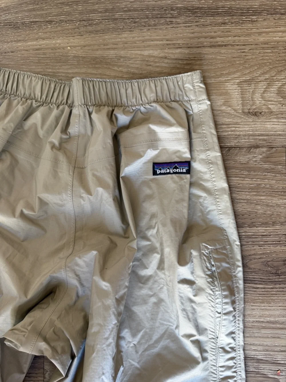 Patagonia Men's Shell Pants in Beige - Lightweight Water-Resistant Size: XS